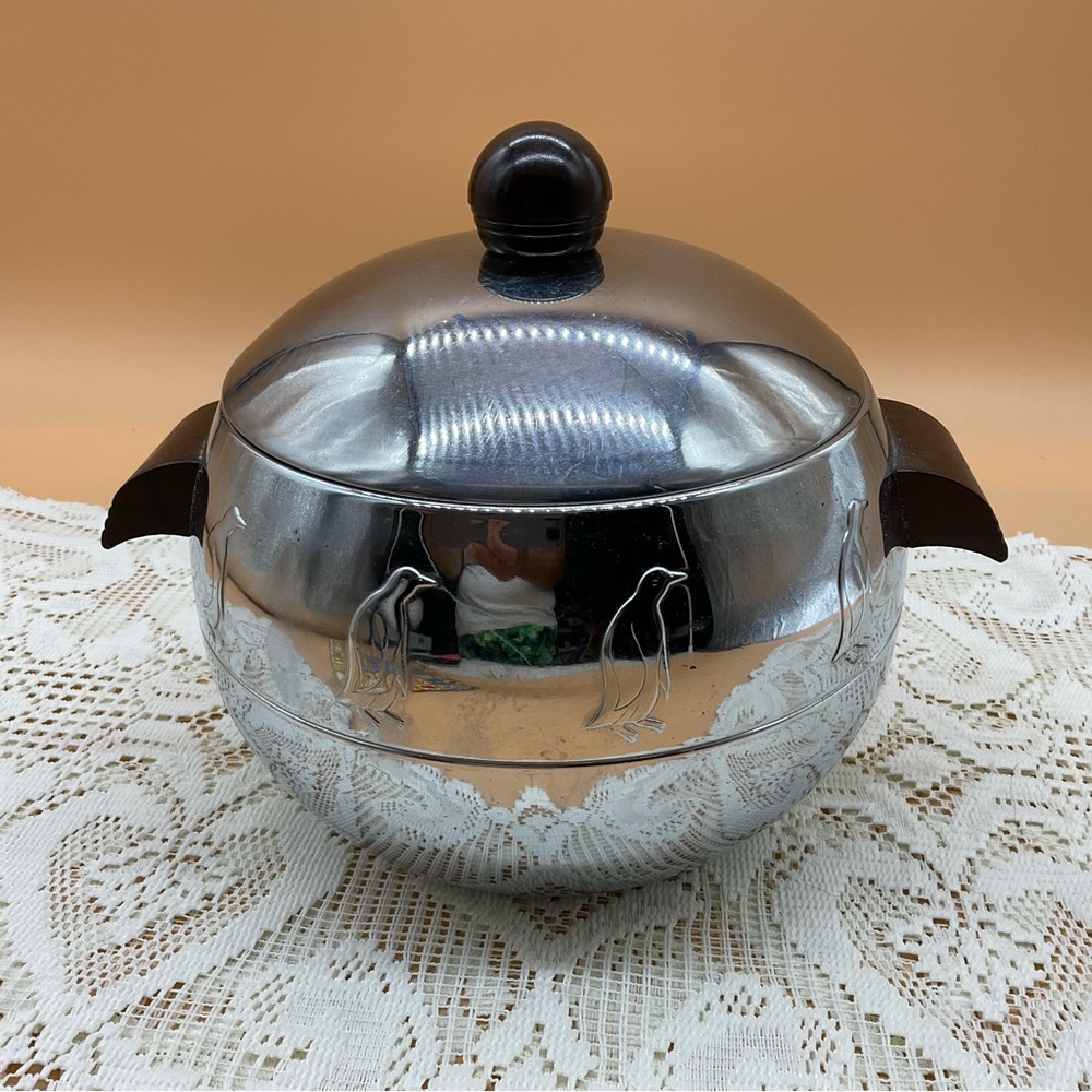 Vtg West Bend Penguin Ice Bucket Hot Cold Insulated Server Mid Century 2 QT Dark